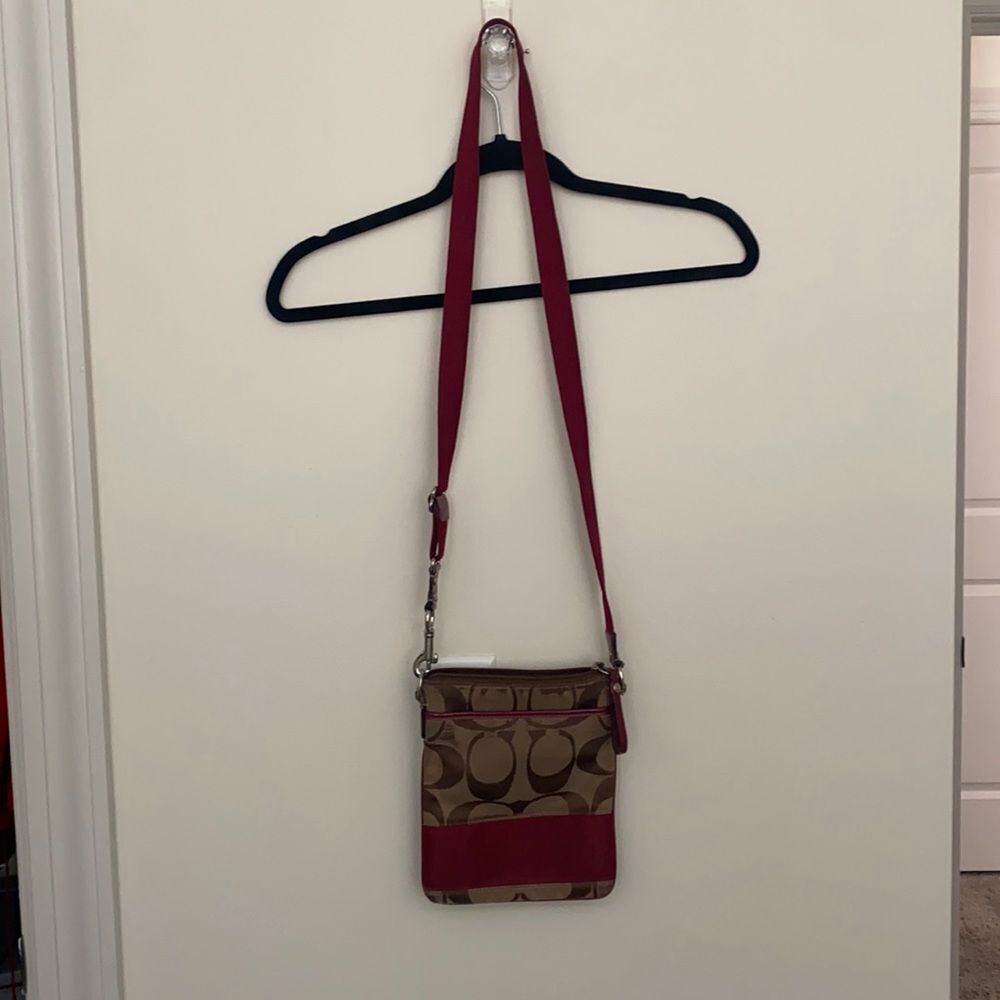Coach Design Crossbody bag!
